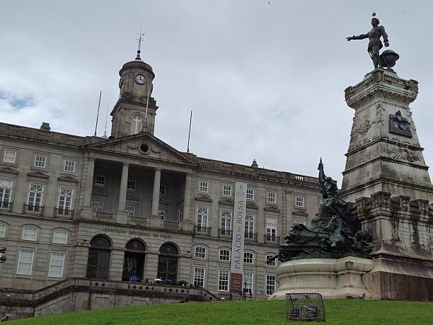 istock Brief: Trending Travel Destinations:Porto 2214471814