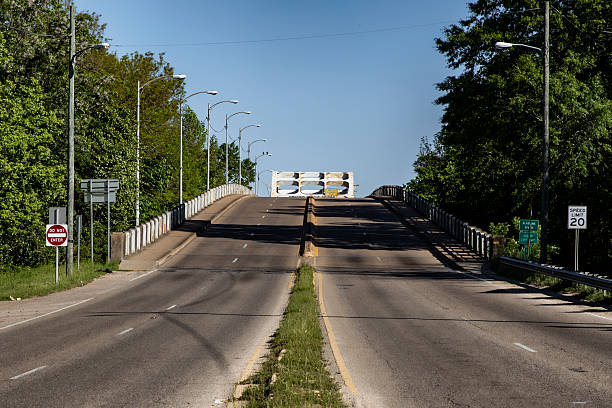 istock Edmund Pettus Bridge Approach 2214585020