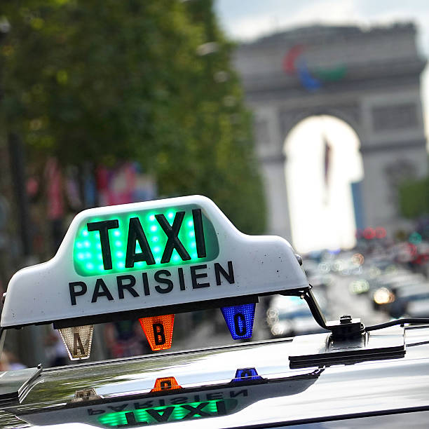 istock Taxi in Paris 2214595549