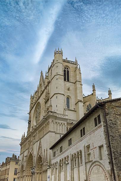 istock Vieux-Lyon, Saint-Jean-Baptiste cathedral 2214666930