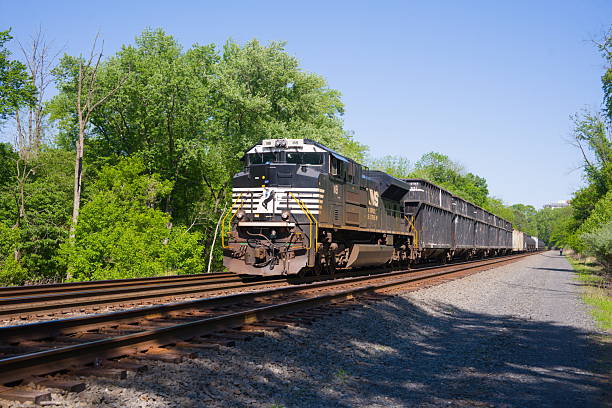 Norfolk Southern train 39G awaiting for crew to operate the train to Harrisburg PA with the final destination to Conway PA