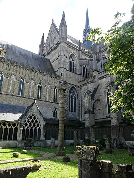 istock View of the church 2214694262