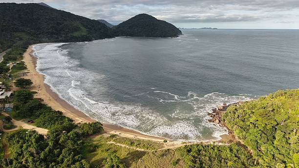 istock Red Beach of the North in Ubatuba/SP 2214768310
