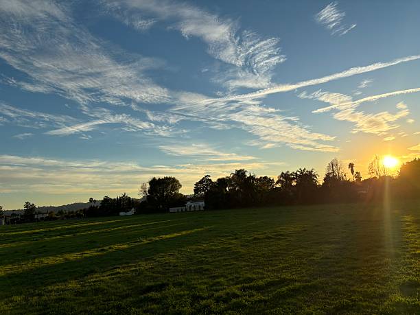 istock Last Sun of the Day 2214780521