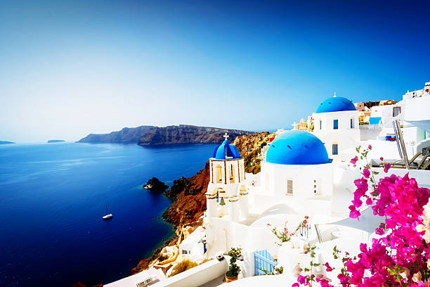 istock Oia, traditional greek village 2214910609
