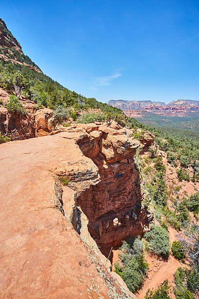 istock Sedona Red Rock Canyon Overlook at Devils Bridge 2215051406
