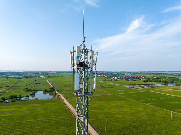 istock Telecom 5G signal tower in the countryside 2215052917