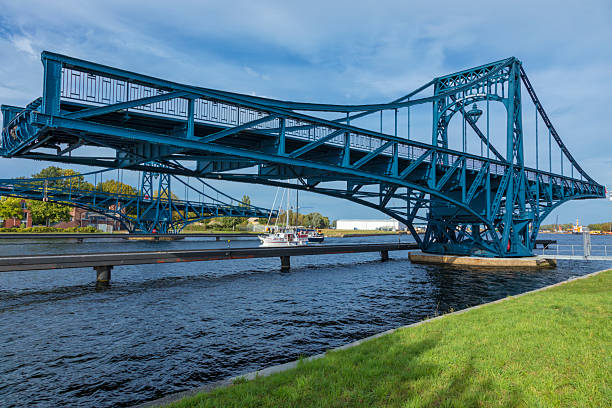 istock Kaiser Wilhelm Bridge at Wilhelmshaven, Germany 2215053006