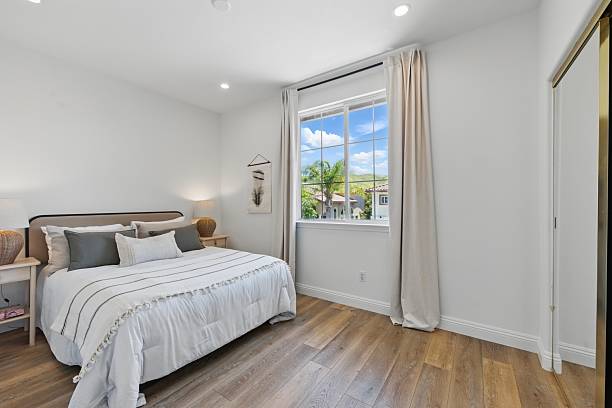 istock Modern California Home with Natural Light, Open Floor Plan, and Scenic Views 2215116880