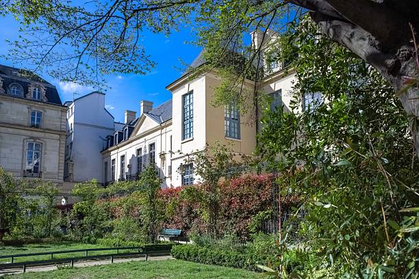istock Paris, the square Saint-Gilles, public garden 2215387165