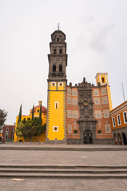 istock Templo conventual de San Francisco (Puebla) 2215489079