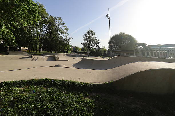 istock Dreux - Skate park 2215573937