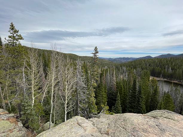 istock Rocky Mountain National Park 2215600388