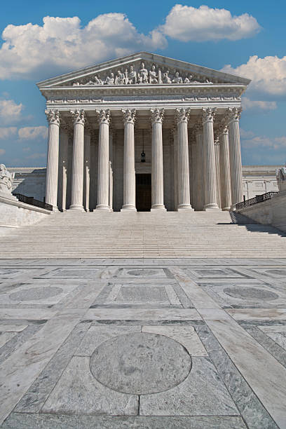 istock U.S. Supreme Court, Legal System 2215630796