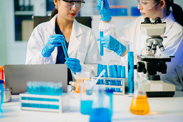 istock Biologist taking experiment with plants working in biochemistry laboratory. 2215652072