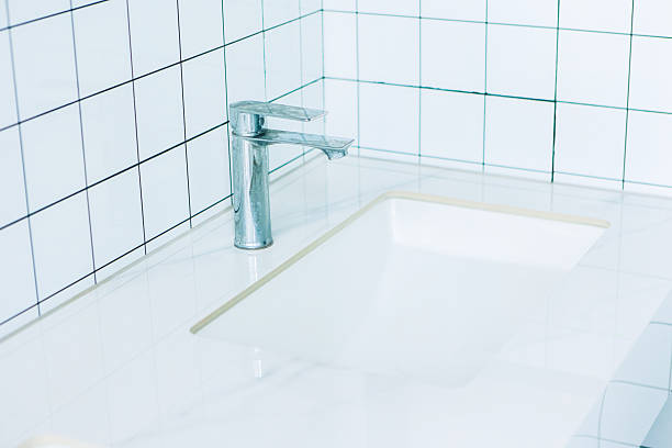 Hand sink, faucet