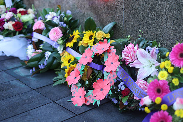 istock Anzac Day Wreaths 2215804331