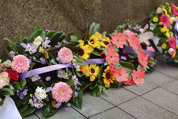 istock Anzac Day Wreaths 2215807527