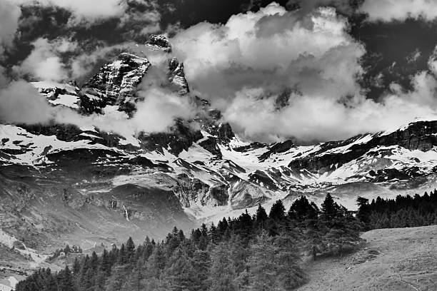 istock Matterhorn Mountain in Black and White 2215845208