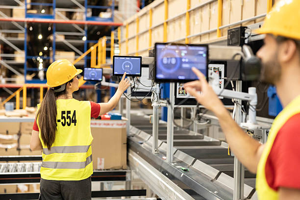How Warehouse Automation Benefits Your Customer Experience