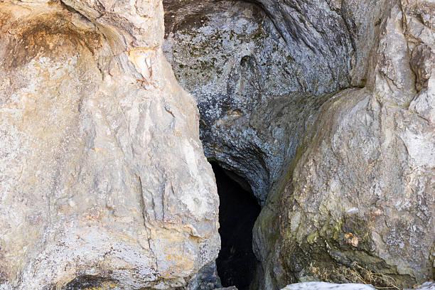 istock A rock formation with a small hole in it 2215932320