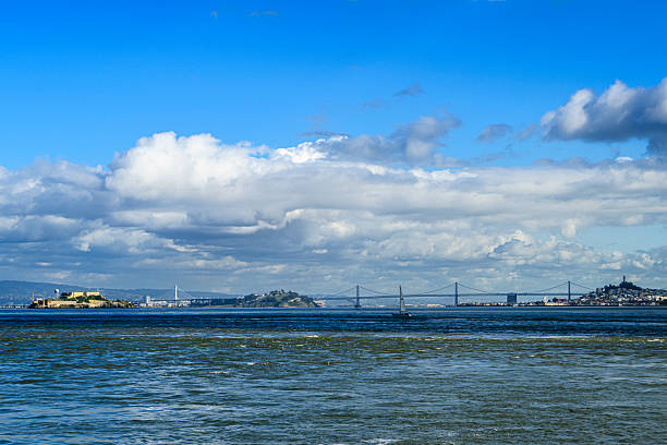 The General Rafael Urdaneta Bridge is made of reinforced and prestressed concrete, and the cable-stayed bridge spans 8,678 meters (5.4 miles) from shore to shore.