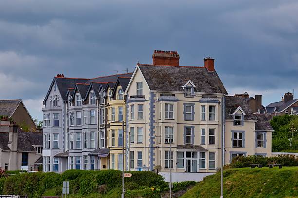 istock Three large Victorian-era houses 2215952395