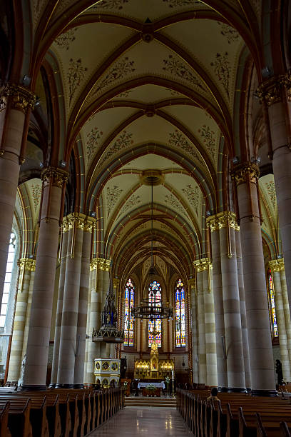 istock Hall with columns in St. Stephen's Basilica in Budapest. Elements of church architecture. The largest temple in the capital of Hungary. 2216037392