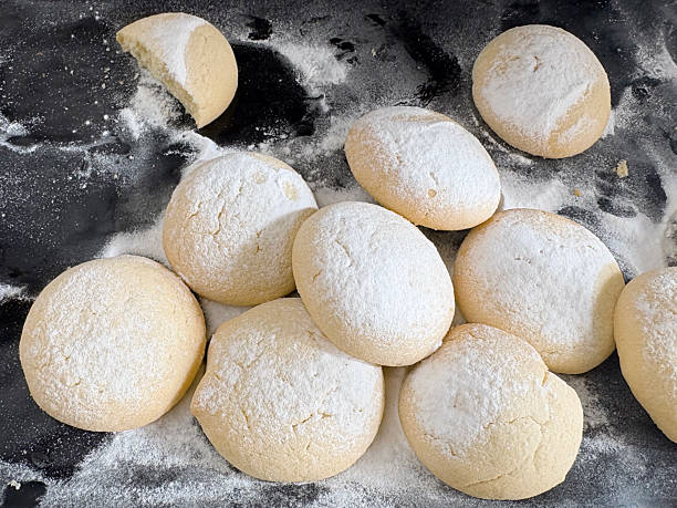 Biscoito Goiano Quebrador: Delícia que Desmancha na Boca - receita deliciosa profissional - passo 2