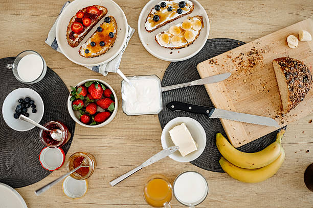 Healthy food dishes for breakfast and desserts.
