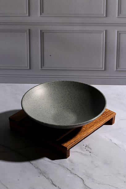 istock bowl coffee japanese closeup object photo wood kitchen modern dishware ceramic business restaurant 2216095076