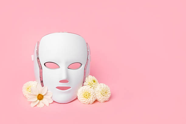 istock LED facial mask 2216140313