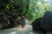 canyoning-frau-auf-der-insel-cebu-philippinen.jpg?b=1&s=170x170&k=20&c=P2PSbhILEtTHRdc6fndSeiWwspt5uHnH9pw-GspCd6E=