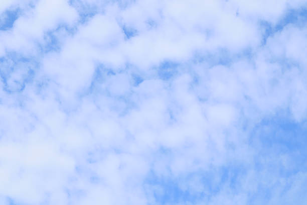 The sky is cloudy. Cumulus overcast.