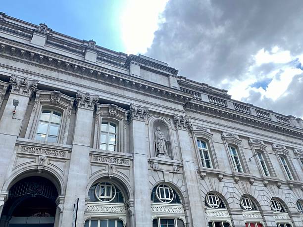 istock The Bank of England 2216705734