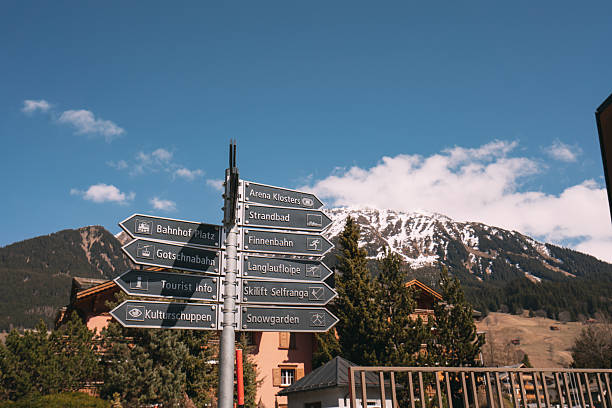 istock A sign with a mountain in the background 2216920936