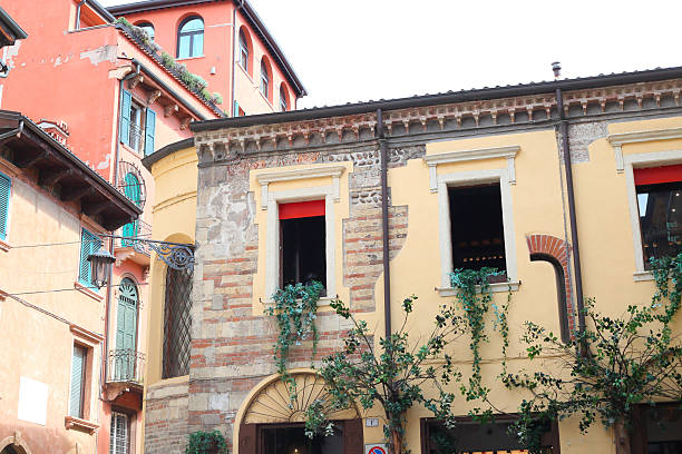 Porta Borsari - ancient Roman gate. Verona, Italy.