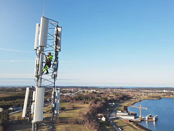istock Mobile 5G installation on high mast - drone view 2216973754