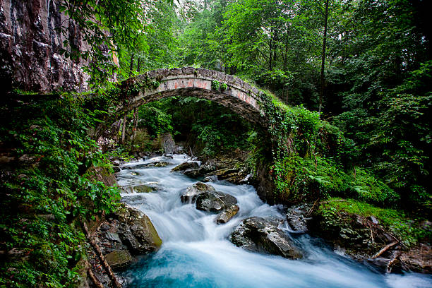 The most beautiful stone bridges in the world