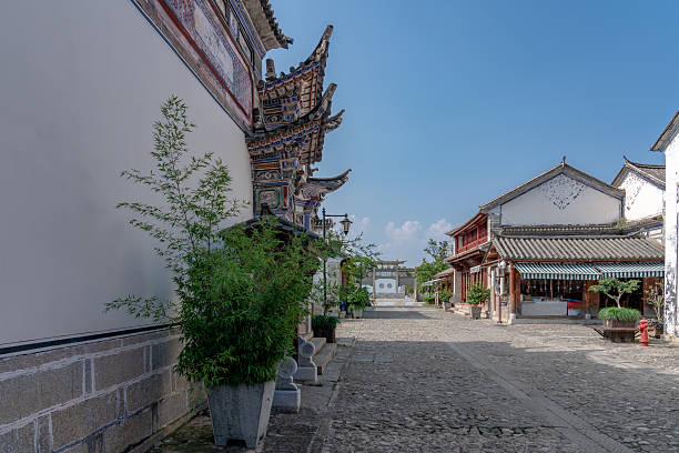 The cultural characteristics of the Bai Village in Dali, Yunnan, China are mainly reflected in architecture, folk customs and handicrafts. Bai villages usually adopt the traditional Bai residential architectural style. These buildings are not only beautiful in appearance, but also have rich cultural connotations.