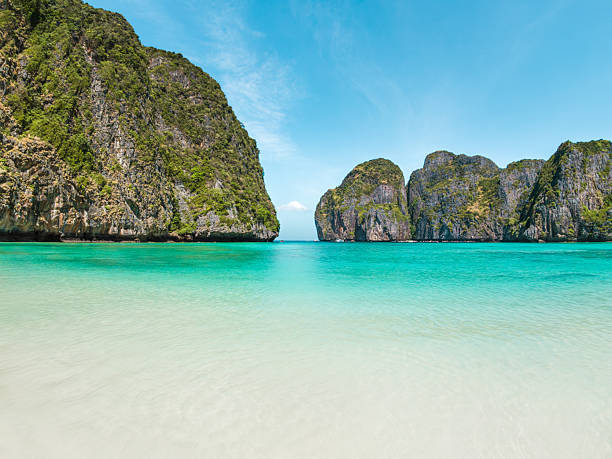 istock Idyllic Maya Bay Beach With Turquoise Waters and Limestone Cliffs, Thailand 2217433130