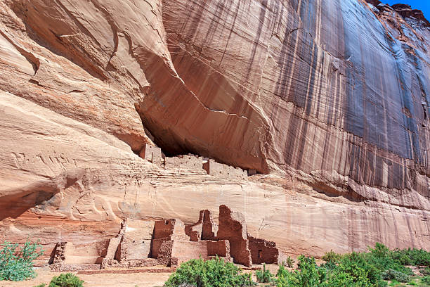 istock White House Ruin, Canyon de Chelly National Monument 2217640469