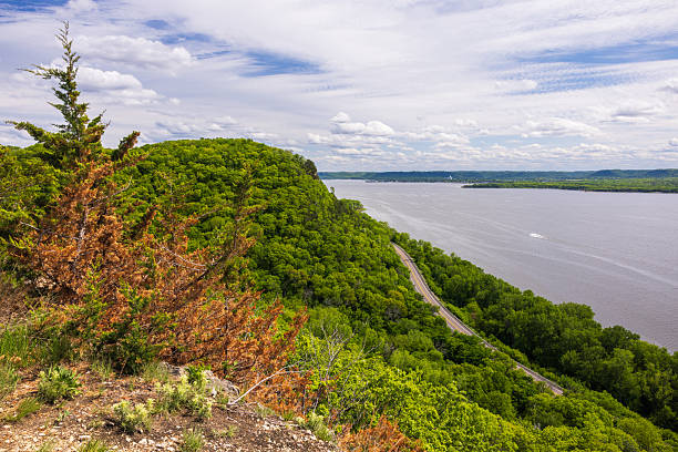 istock Mississippi River Scenic Overlook View In Spring 2217719610