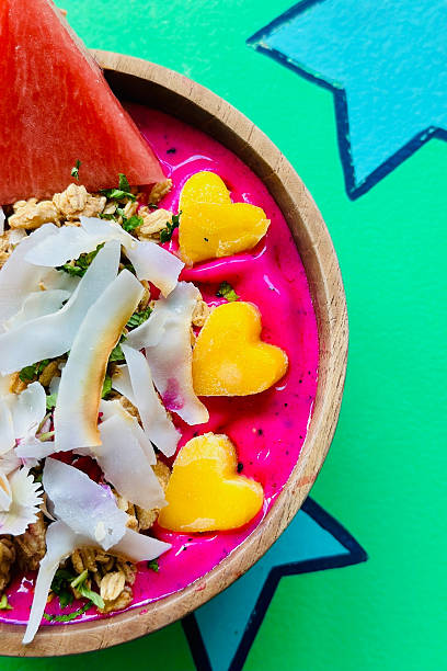 Dragonfruit smoothie bowl