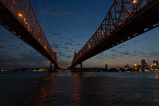 istock Crescent City Connection at Dusk 2217957489