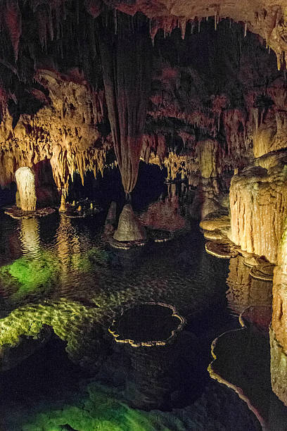 istock Onondaga Cave SP - Lily Pad Room Right Side View Vertical 2217968545