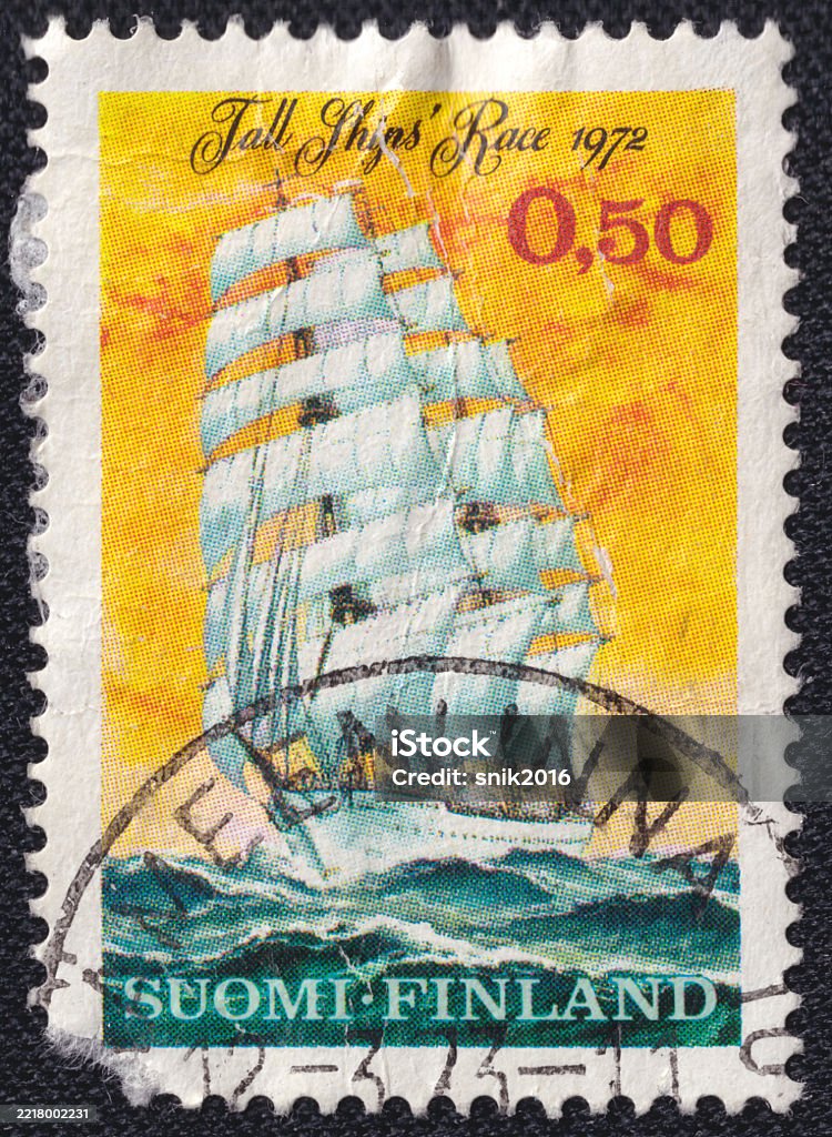 Segelschiff. International Training Ship Race, Suomen Joutsen (1902) auf einer finnischen Briefmarke von 1972 - Lizenzfrei 1902 Stock-Foto Segelschiff. International Training Ship Race, Suomen Joutsen (1902) auf einer finnischen Briefmarke von 1972 - Lizenzfrei 1902 Stock-Foto