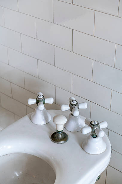 istock An old-fashioned bidet design - stock photo 2218100316