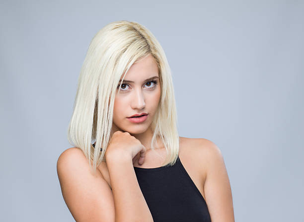 Beautiful young woman portrait, Studio Shot
