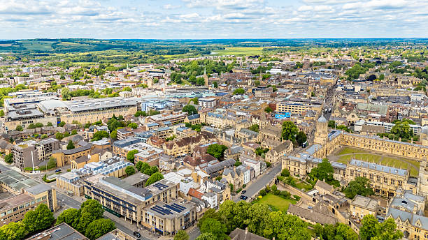 istock New and old buildings in central  Oxford 2218218321